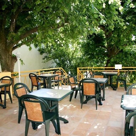 Les Ambassadeurs Logis Hotels Et Restaurant Souillac Kültér fotó